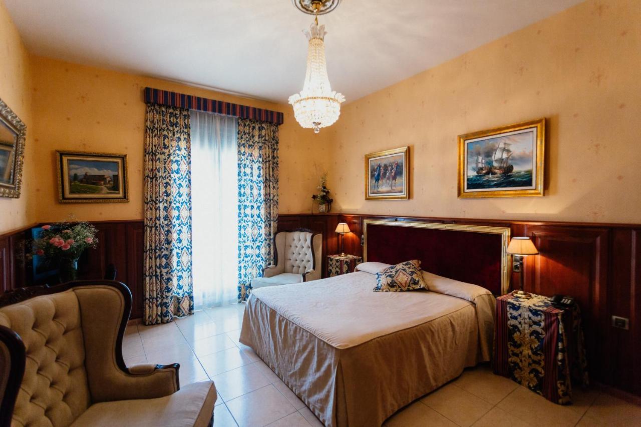 Hotel De קמפרודון מראה חיצוני תמונה