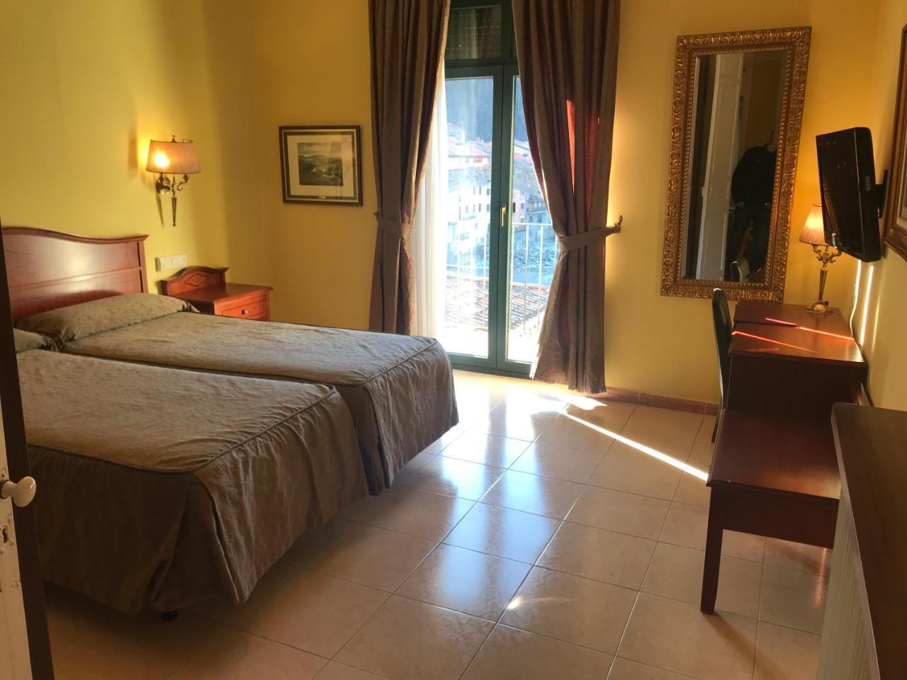 Hotel De קמפרודון מראה חיצוני תמונה